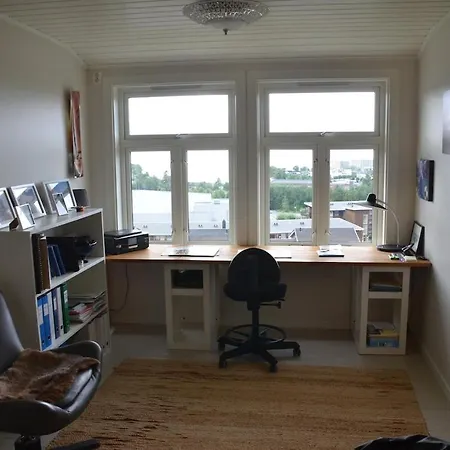 Feriehus House With Amenities For Rent *