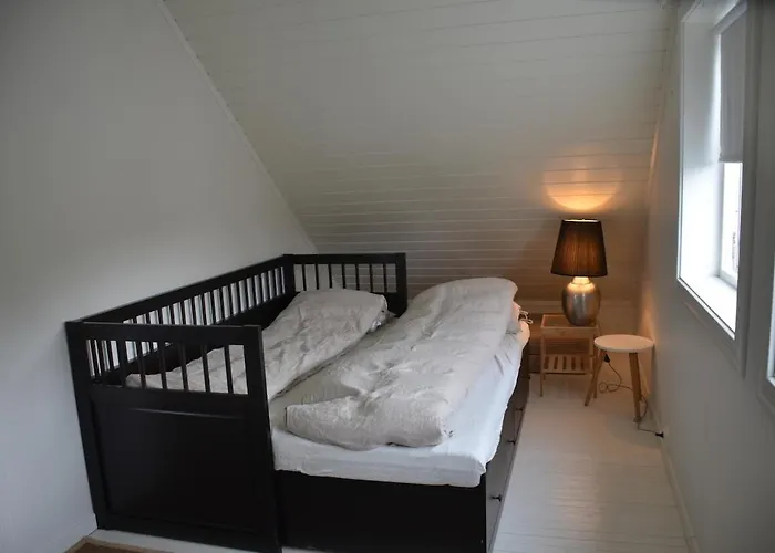 度假居 House With Amenities For Rent *
